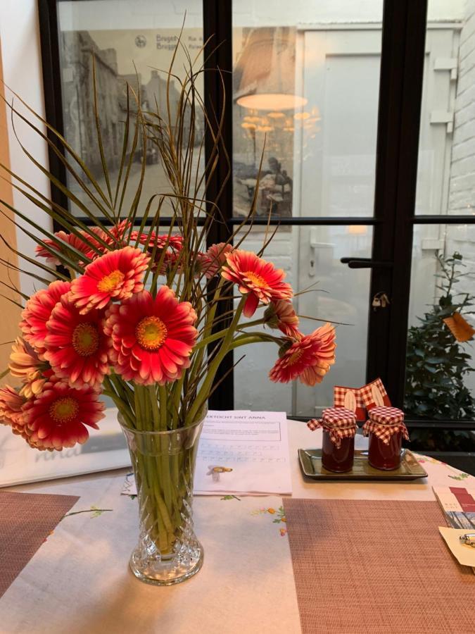 Guestsuite Lady Anna Μπριζ Εξωτερικό φωτογραφία